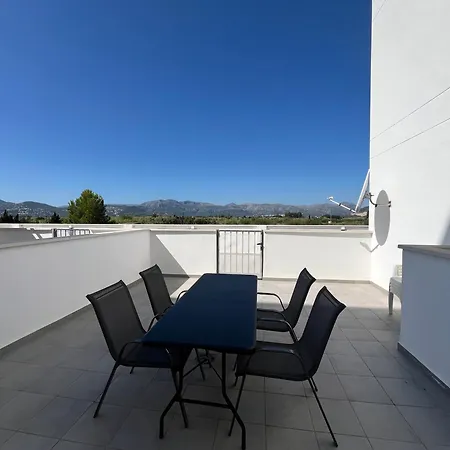 Appartamento Duplex En Nova Entre Golf Y Met *