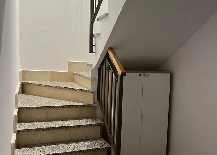 Duplex En Nova Entre Golf Y Met Appartamento Oliva